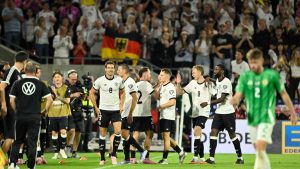 Pemain Jerman merayakan keunggulan sementara 2-1 dalam pertandingan kualifikasi Piala Dunia 2026 zona Eropa grup A melawan Irlandia Utara di RheinEnergieStadion, Jerman, pada 7 September 2025 waktu setempat atau Senin (8/9/2025) dini hari WIB. 