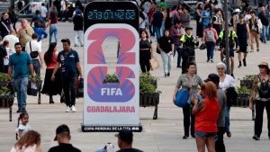 Piala Dunia FIFA 2026 akan diselenggarakan di 16 kota di Amerika Serikat, Kanada, dan Meksiko dari Juni hingga Juli 2026. Turnamen kali ini menandai edisi pertama turnamen itu dengan kompetisi 48 tim dengan total 104 pertandingan
