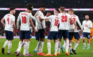 Selebrasi Harry Kane bersama skuad Timnas Inggris dalam laga Kualifikasi Piala Dunia 2026 versus Albania