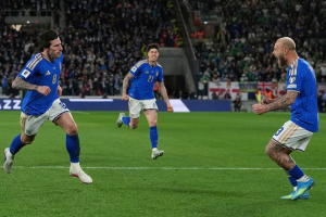 Perdebatan Lini Serang dan Opsi Gelandang