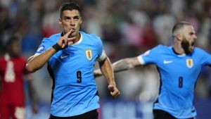 Selebrasi striker Timnas Uruguay, Luis Suarez mecetak gol penyeimbang 2-2 ke gawang Timnas Kanada pada laga perebutan tempat ketiga Copa America 2024 di Bank of America Stadium, Charlotte, Amerika Serikat, Minggu (14/7/2024) pagi WIB. 