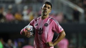 Selebrasi striker Timnas Uruguay, Luis Suarez mecetak gol penyeimbang 2-2 ke gawang Timnas Kanada pada laga perebutan tempat ketiga Copa America 2024 di Bank of America Stadium, Charlotte, Amerika Serikat, Minggu (14/7/2024) pagi WIB. 